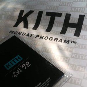 Meet your Posher, Luis .